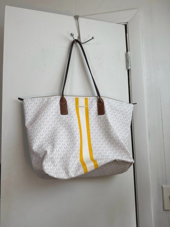 Michael Kors Handbags - Michael Kors White Tote with Yellow Center Stripe and Brown Handles